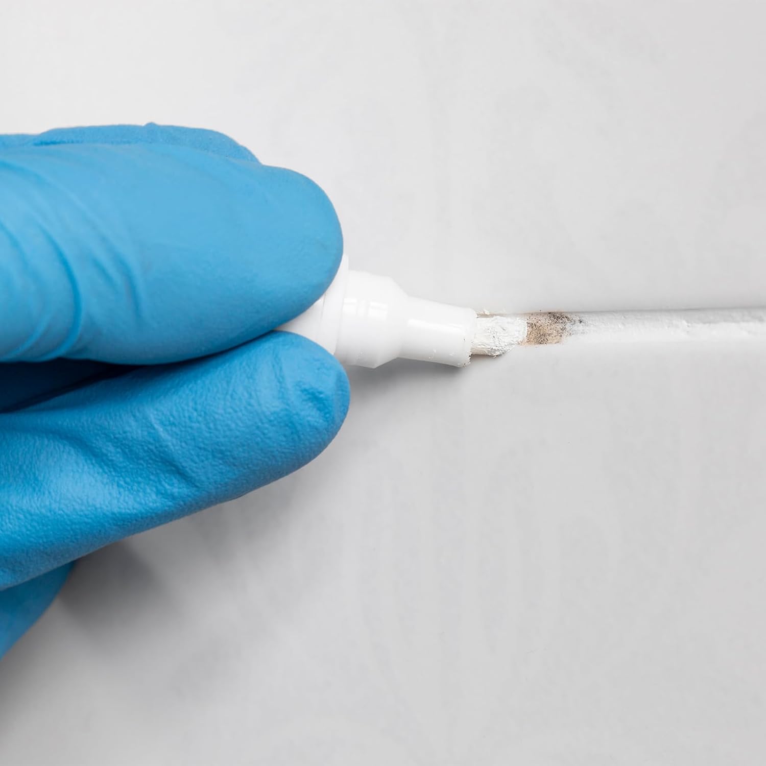 YOKIVE 4 Pcs Grout Paint Pen, Waterproof Brown Paint Tile Marker, Restoring Grout Lines, Great for Balcony, Kitchen, Bathroom