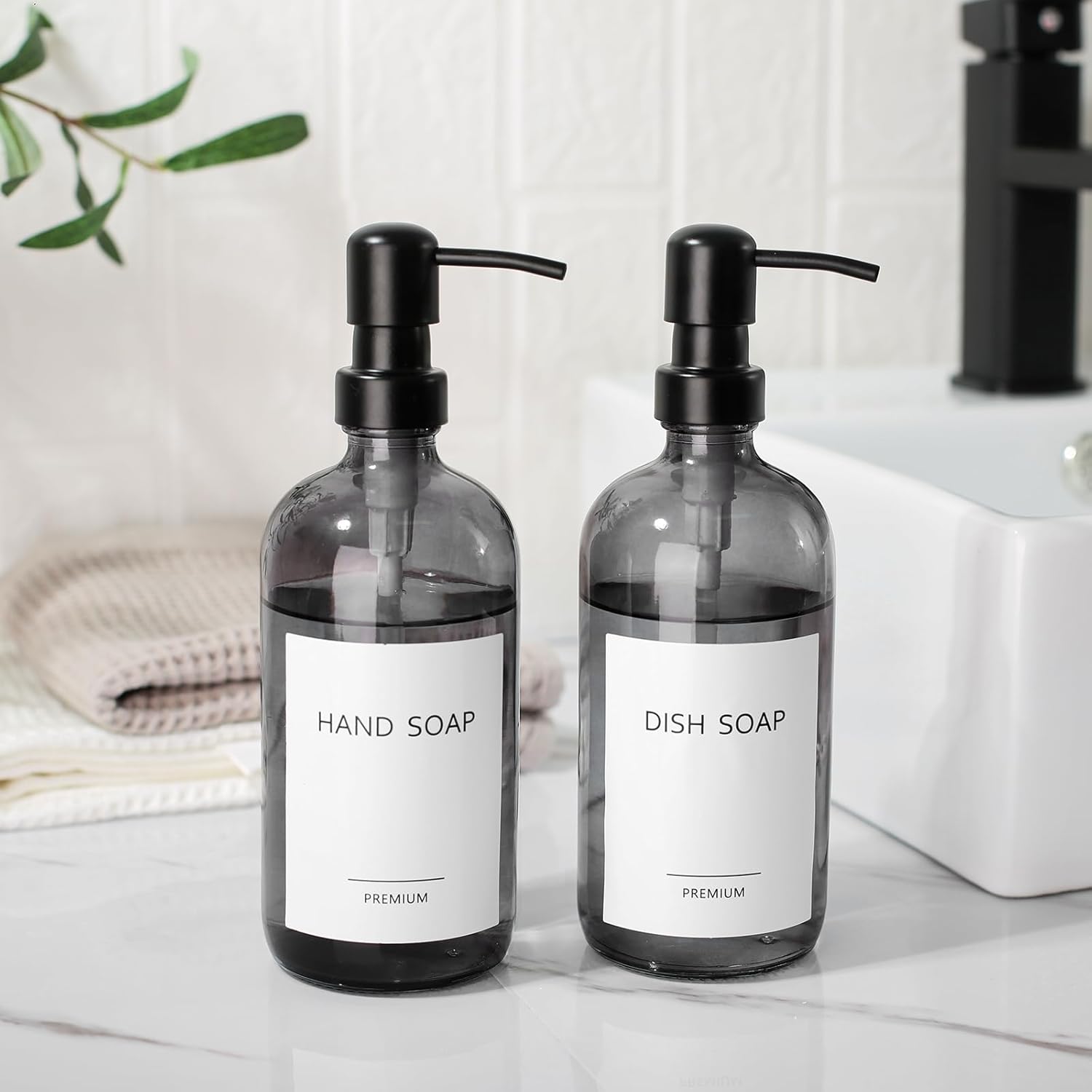 GMISUN Black Soap Dispenser, 2 Pack Hand Soap Dispensers for Bathroom, 17 Fl Oz Dish Soap Dispenser for Kitchen with Stainless Steel Pump, Modern Liquid Soap Bottle Set