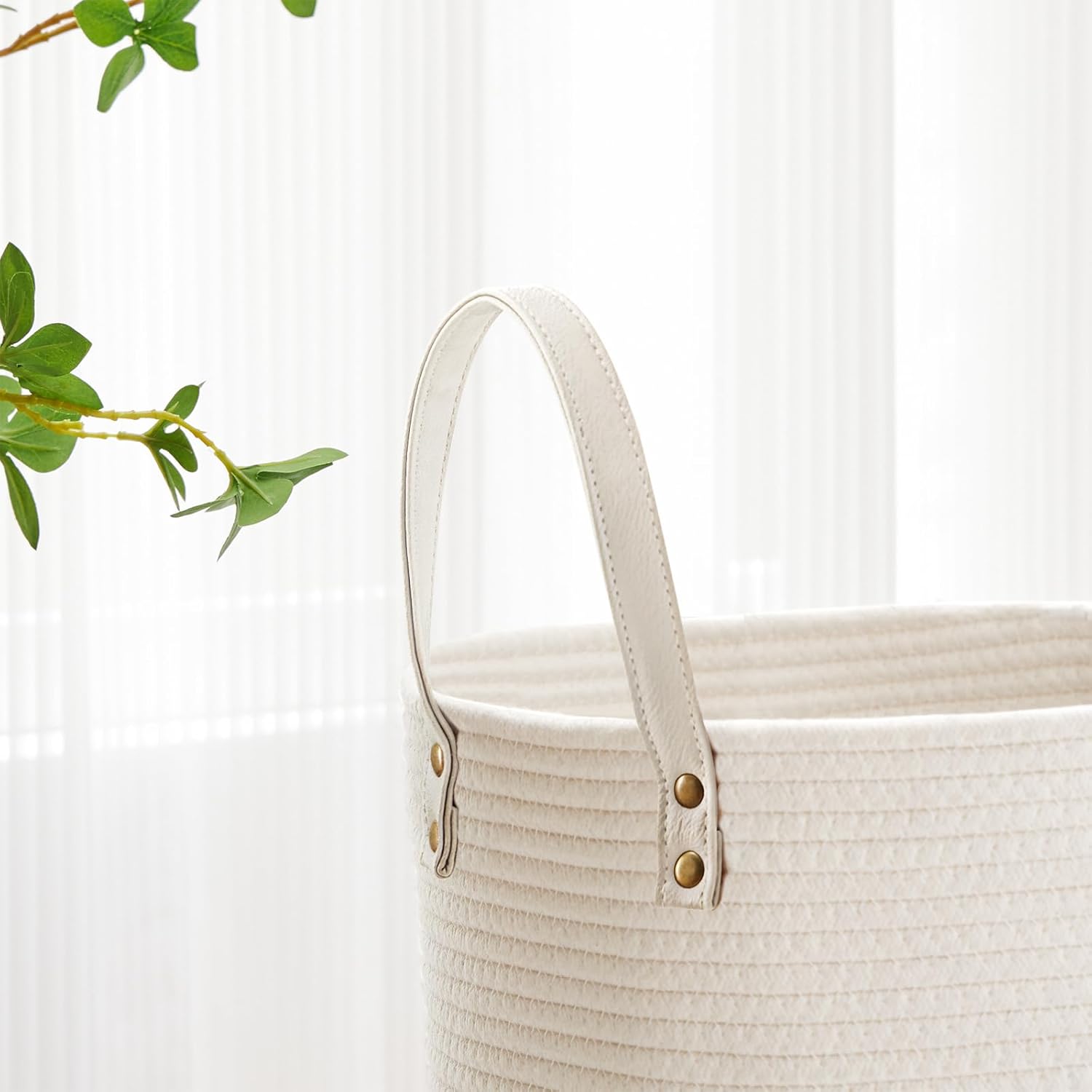 VIPOSCO Tall Laundry Basket, Large Dirty Clothes Hamper with Leather Handle, Woven Rope Storage Basket for Blanket, Toy In Living Room, Bathroom, Bedroom - 58L White