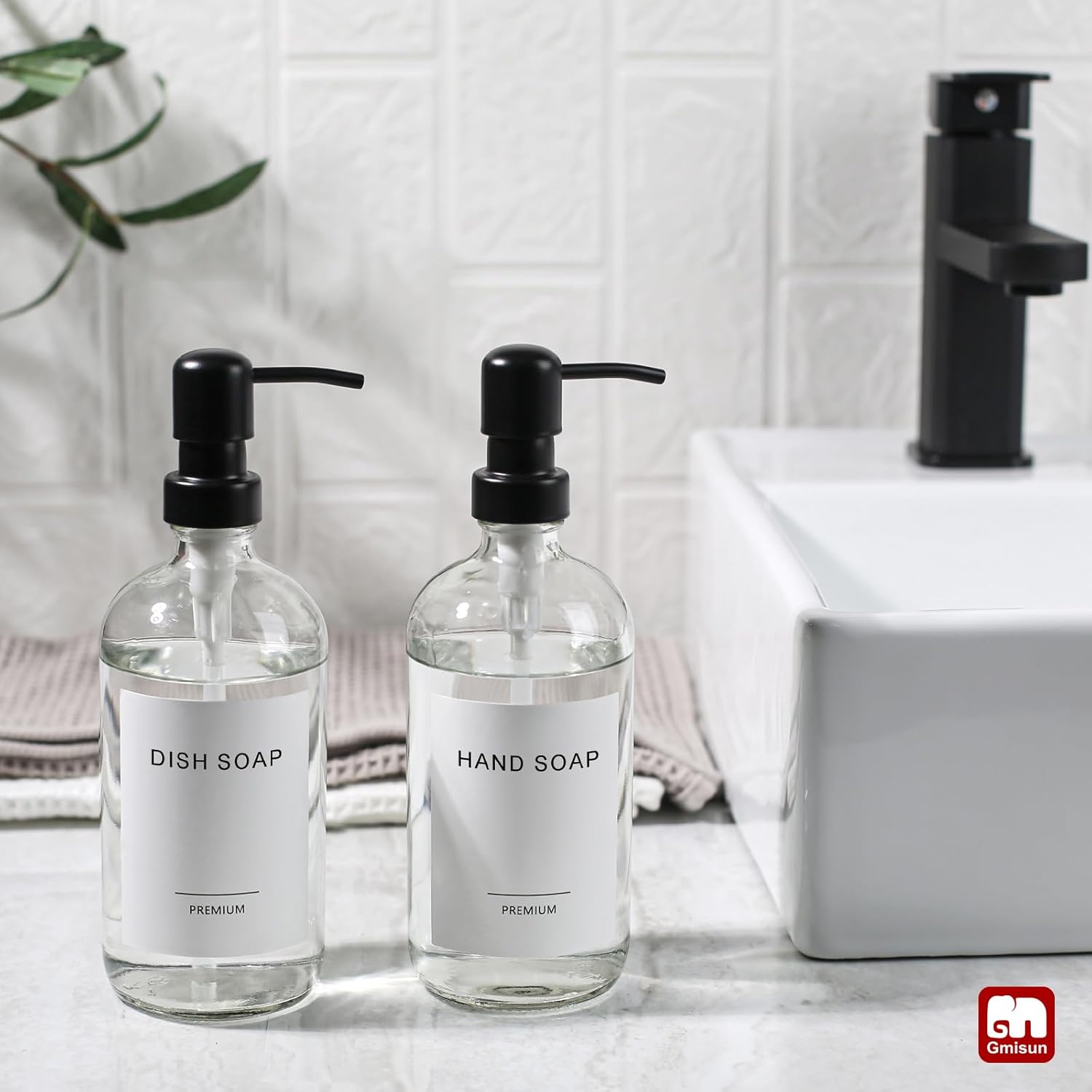 GMISUN Glass Soap Dispenser with Pump, 2 Pack Clear Bathroom Hand Soap Dispenser with Stainless Steel Pump, 17 Fl Oz Refillable Kitchen Hand and Dish Soap Dispensers Set, Modern Liquid Pump Bottles