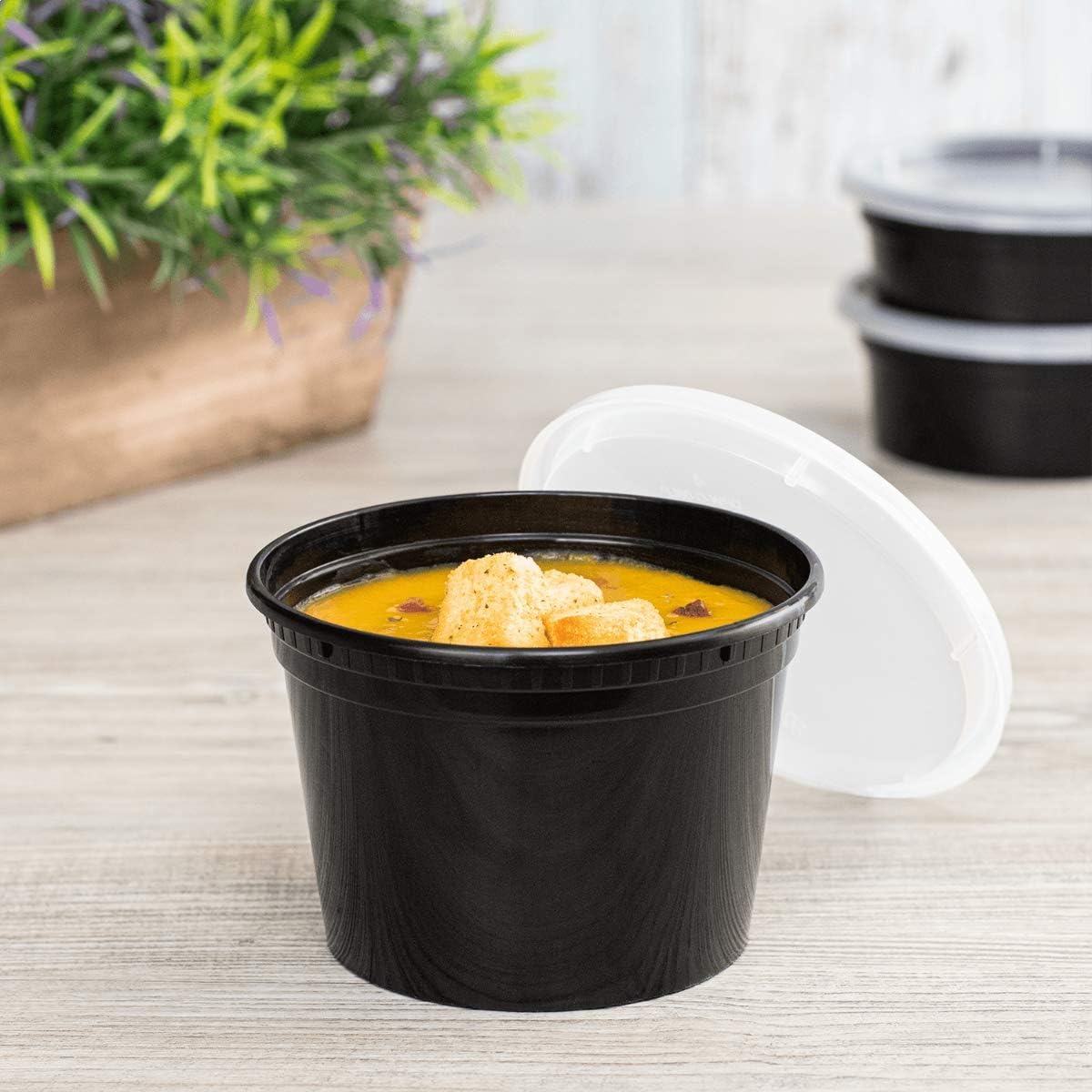 Karat [16oz - 240 ct Black PP Injection Molded Round Deli Containers with Lids (FP-IMDC16-PPB)