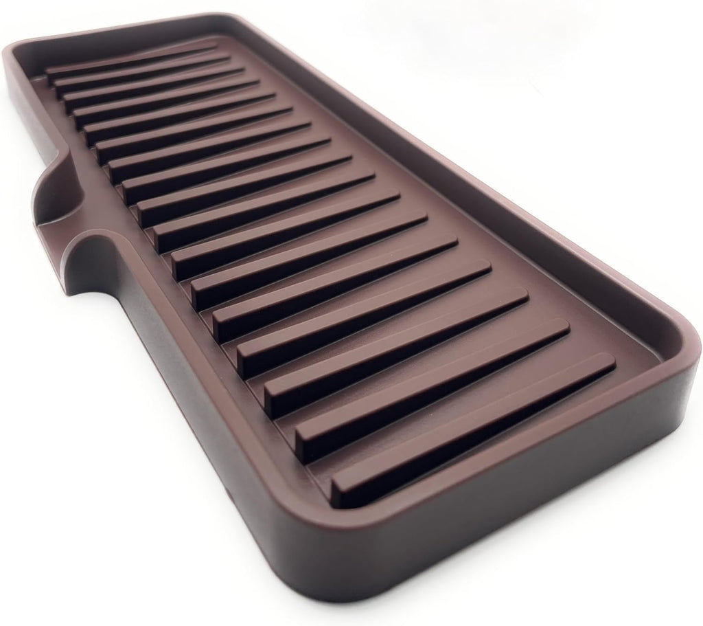 Happitasa Silicone Soap Dish Tray and Sponge Holder with Drain Chute | Bathroom and Kitchen Sink Organizer Caddy (Dark Chocolate, 9"x3.5", 5.6 Ounces)