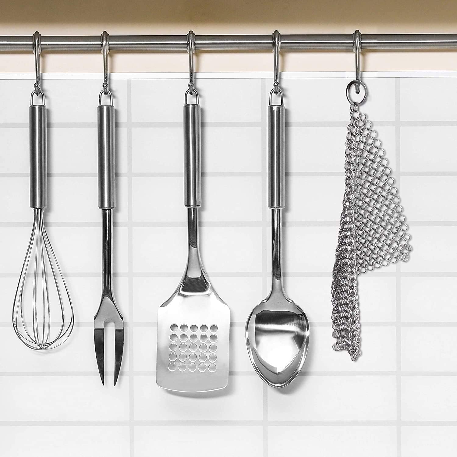 Scrubber Chainmail - Cleaner for Cast Iron Stainless Steel Anodized Cookware Scraper Cleaning Dutch Ovens Scourer for All Types of Skillet Griddles Cast Iron Pans Pots Grills & Dutch Ovens by Krisp