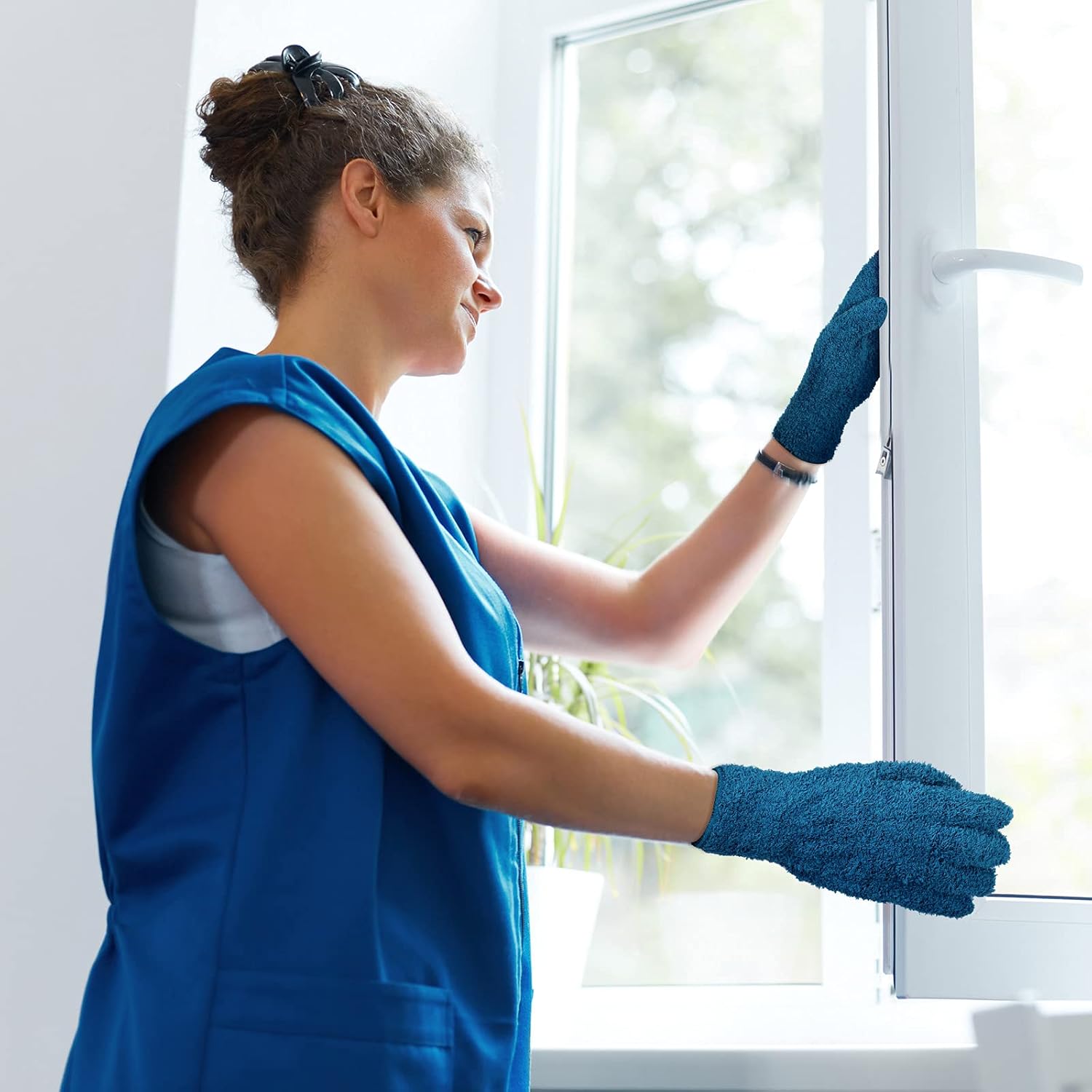 Patelai 3 Pairs Microfiber Plant Dusting Gloves Leaf Cleaning Gloves for Indoor Plants, Blinds, Furniture, House(Small,Dark Blue, Gray, Khaki)