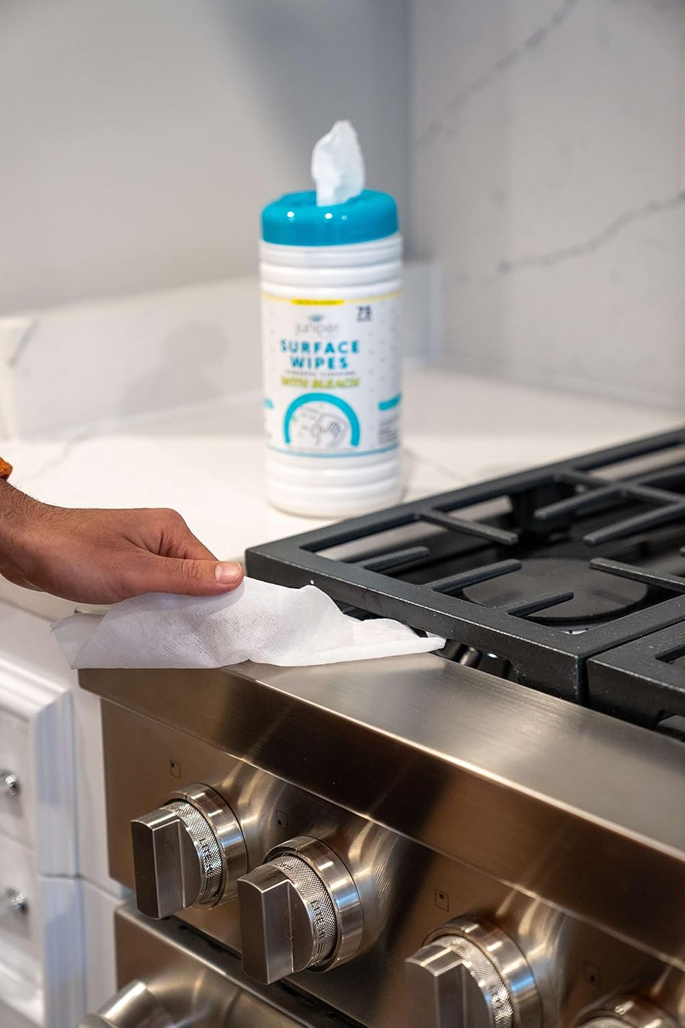 1 Pack Surface Cleaning Wipes with Bleach, All-Purpose Cleaner for Bathroom, Kitchen, Office, 75 Count Canister, 7.5" x 7" Sheet, Fresh Scent, Lint Free & Durable