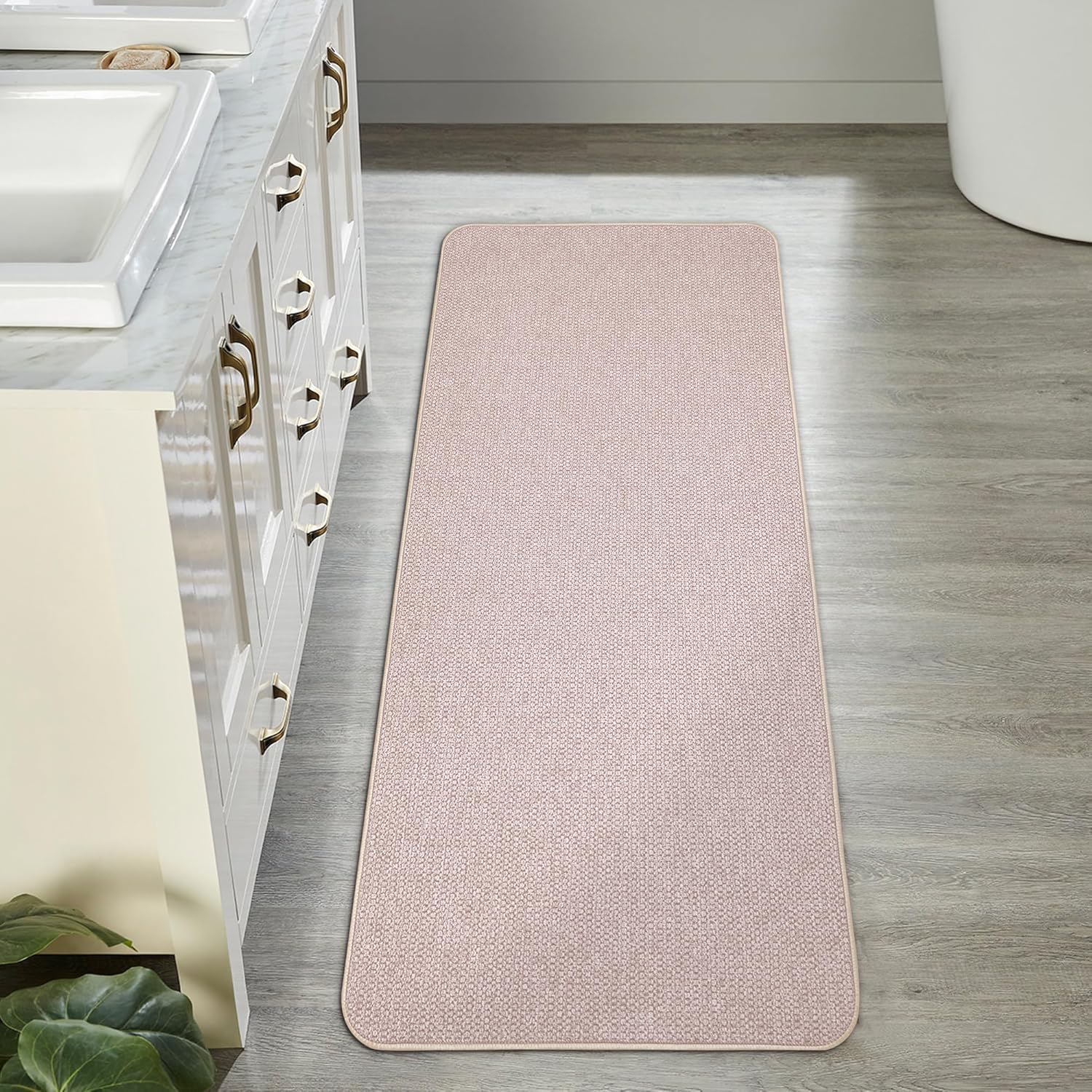 Bath Mat,Ultra Thin Bathroom Runner Rugs,Large Bath Mats for Bathroom,Quick Dry,Non-Slip,Machine Washable,Low Pile,Bath Rug,Shower Outside,Sink,Home Decor Accessories.Beige,1'9"x3'11"（21x47inch）